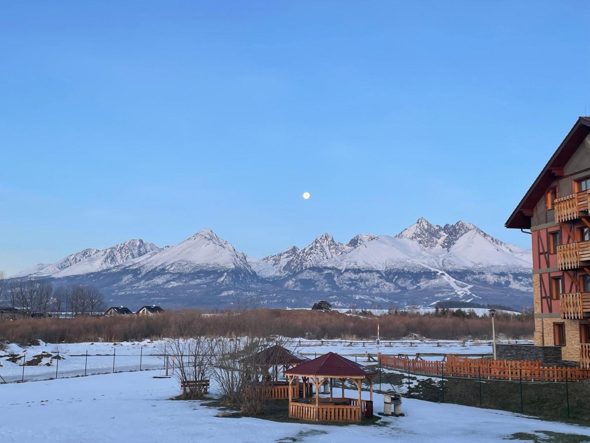 Apartment Jenny- Stunning View Of High Tatras Vel'ka Lomnica Exteriör bild